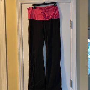 Le Donne Cotton Stretch Butter Soft Detail Logo Fold Over Gym/Yoga Pants